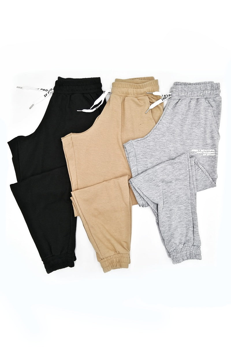 Jogger extra suave con cordón ajustable y bolsillos